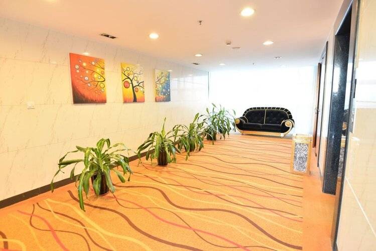 Shanghai Joyful Yard Hotel