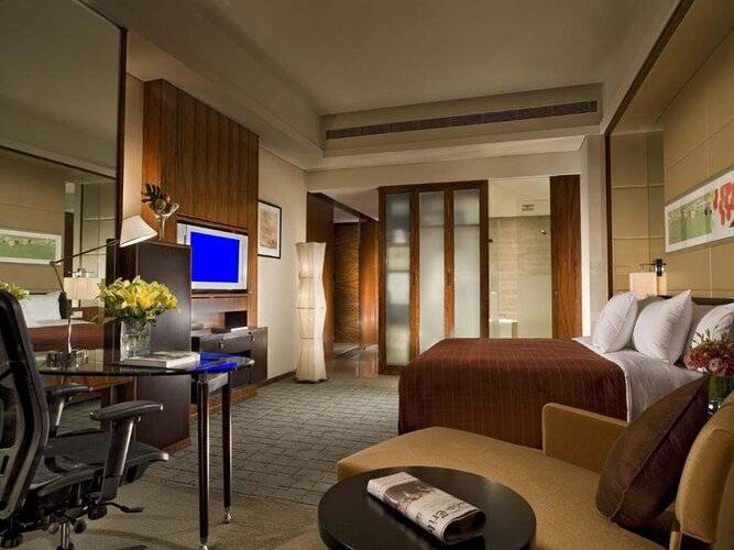 Sheraton Grand Shanghai Pudong Hotel & Residences