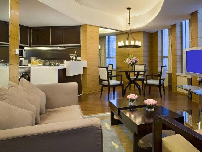 Sheraton Grand Shanghai Pudong Hotel & Residences