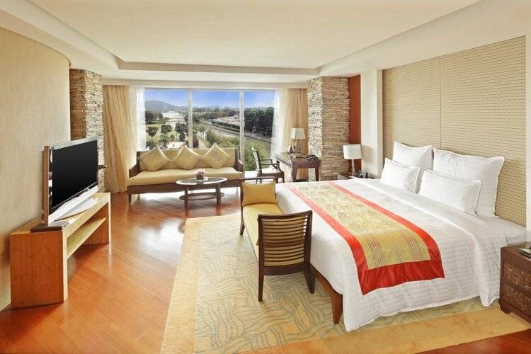 The Yuluxe Sheshan, Shanghai, A Tribute Portfolio Hotel