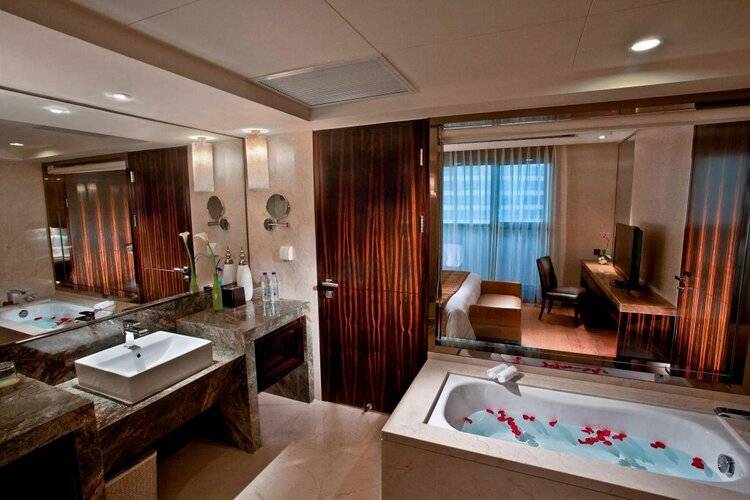 Courtyard By Marriott Shanghai Pudong