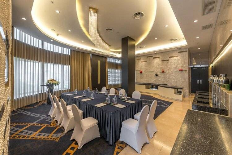 Crowne Plaza Hotel Shanghai, An Ihg Hotel
