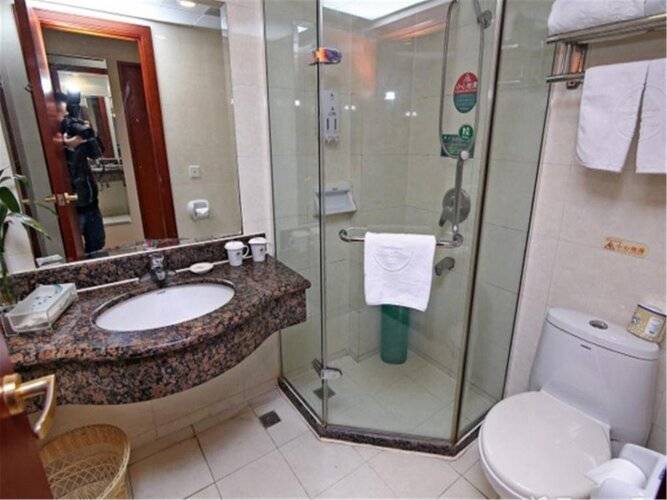 Greentree Inn Shanghai Jingan Xinzha Road Business Hotel