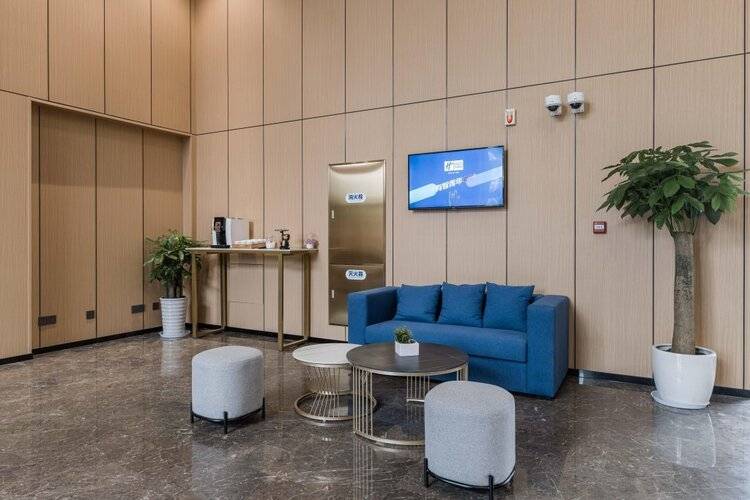 Holiday Inn Express Pudong Chuansha, An Ihg Hotel