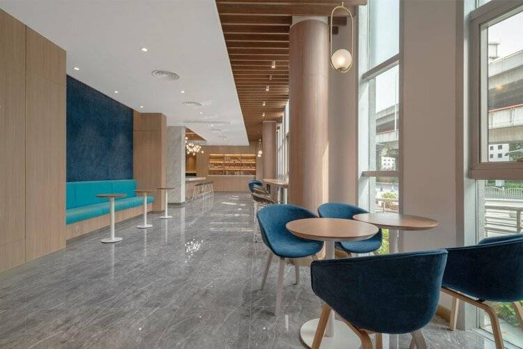 Holiday Inn Express Shanghai Jinqiao Central, An Ihg Hotel