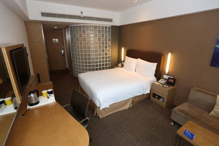 Holiday Inn Express Shanghai Jinsha, An Ihg Hotel
