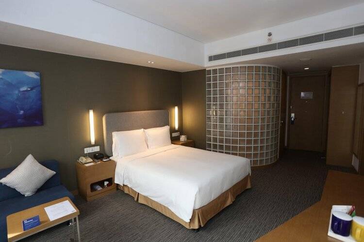 Holiday Inn Express Shanghai Jinsha, An Ihg Hotel