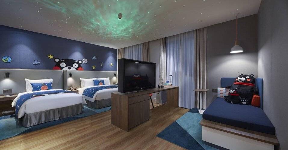 Holiday Inn Express Shanghai Kangqiao, An Ihg Hotel