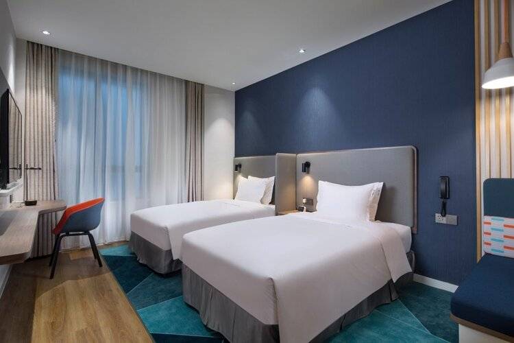 Holiday Inn Express Shanghai Kangqiao, An Ihg Hotel