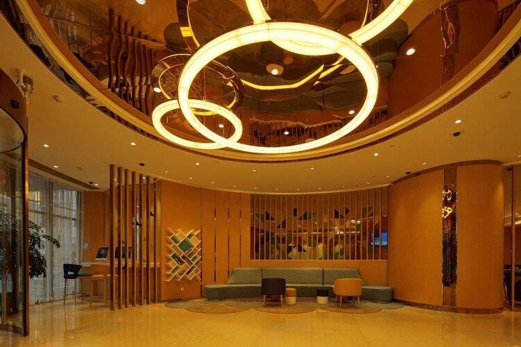 Holiday Inn Express Shanghai Zhenping
