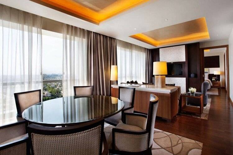 Holiday Inn Shanghai Pudong Kangqiao, An Ihg Hotel