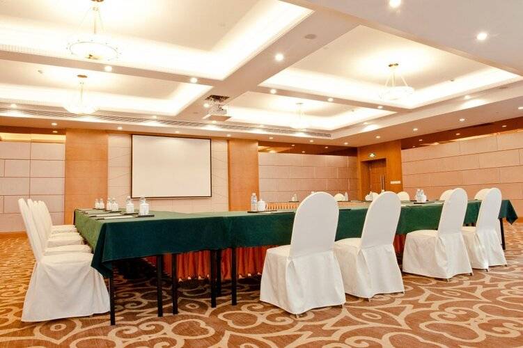 Holiday Inn Shanghai Pudong, An Ihg Hotel