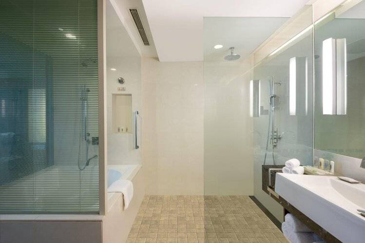 Holiday Inn Shanghai Pudong, An Ihg Hotel