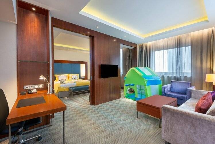 Holiday Inn Shanghai Pudong, An Ihg Hotel