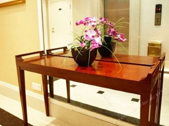 Ladoll Service Apartment