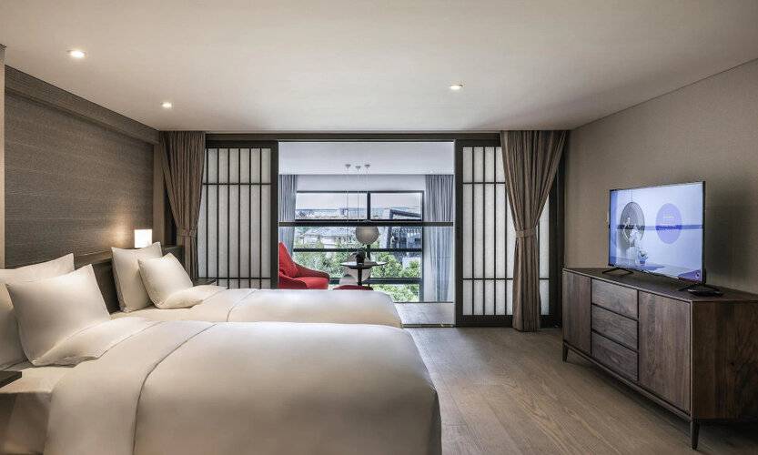 Novotel Suites Shanghai Hongqiao Hotel