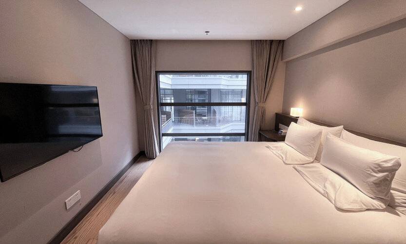 Novotel Suites Shanghai Hongqiao Hotel