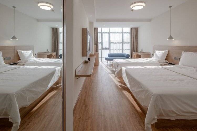 Shanghai Future Shangju Hotel
