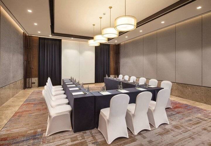 Courtyard By Marriott Shanghai International Tourism And Resorts Zone
