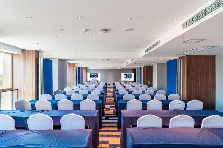 Holiday Inn Express Shanghai Baoshan Baoyang, An Ihg Hotel