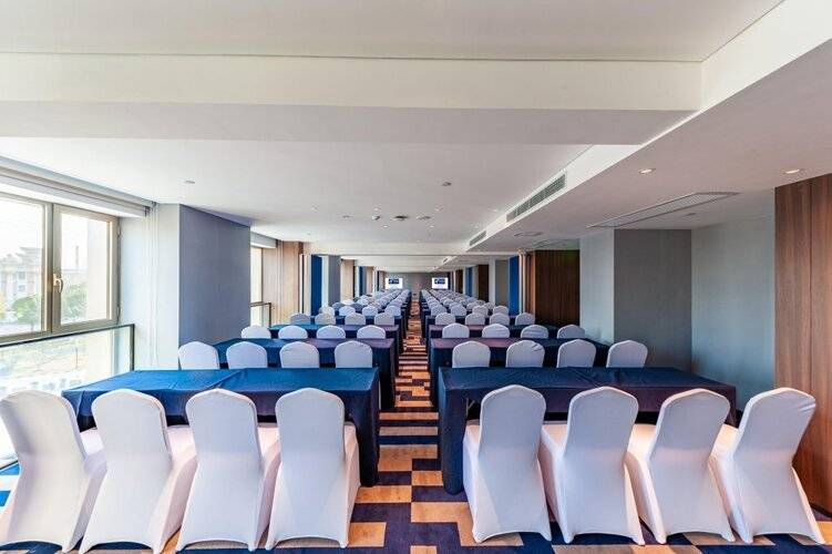 Holiday Inn Express Shanghai Baoshan Baoyang, An Ihg Hotel