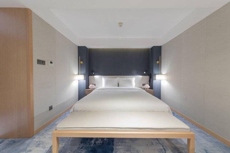 Holiday Inn Express Shanghai Jiading Center, An Ihg Hotel