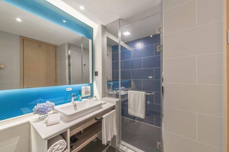 Holiday Inn Express Shanghai Jiading Center, An Ihg Hotel