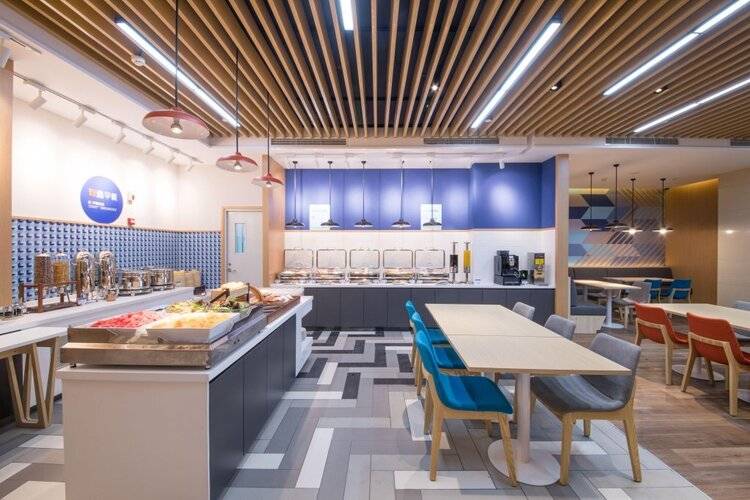 Holiday Inn Express Shanghai Jiading Center, An Ihg Hotel