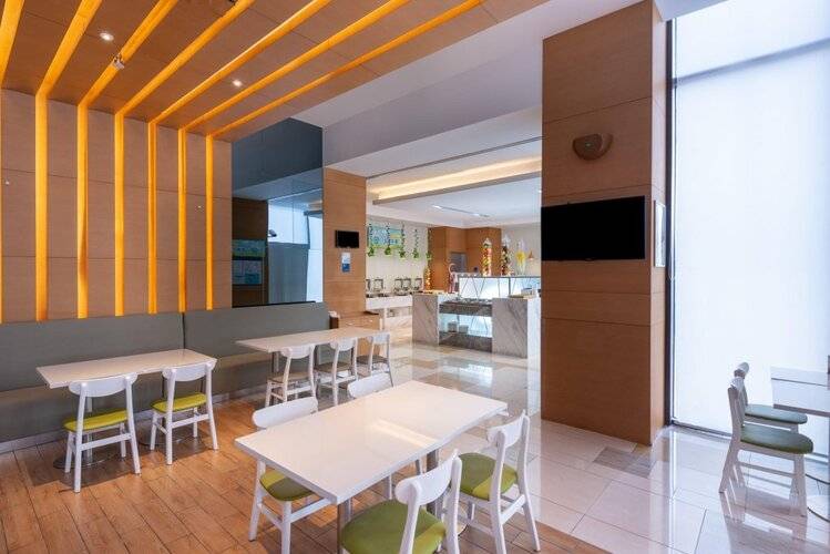 Holiday Inn Express Shanghai Jiading Industry Park, An Ihg Hotel