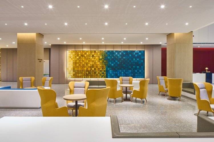 Q-Box Hotel Shanghai Sanjiagang