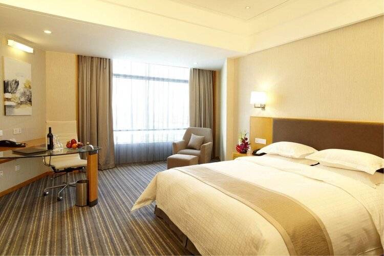 Ramada Plaza Shanghai Pudong Airport