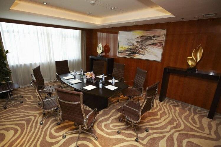 Ramada Plaza Shanghai Pudong Airport