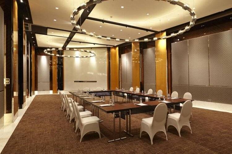 Ramada Plaza Shanghai Pudong Airport