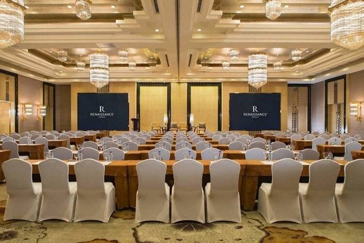 Renaissance Shanghai Pudong Hotel