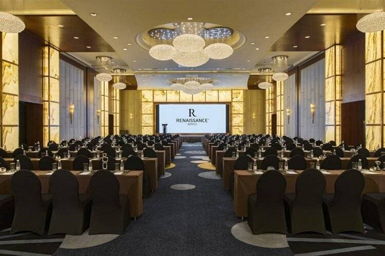 Renaissance Shanghai Putuo Hotel