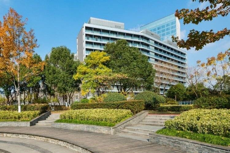 Crowne Plaza Shanghai Xiayang Lake, An Ihg Hotel