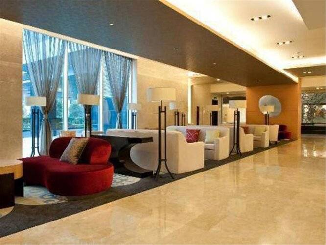 Crowne Plaza Shanghai Xiayang Lake, An Ihg Hotel