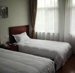 $item['hotel']['name']