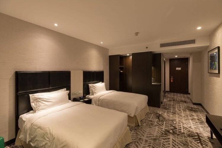 Holiday Inn Shanghai Jinshan, An Ihg Hotel