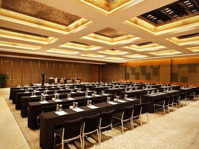 Jumeirah Himalayas Hotel Shanghai