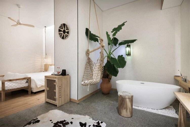 Moonlo Hotel