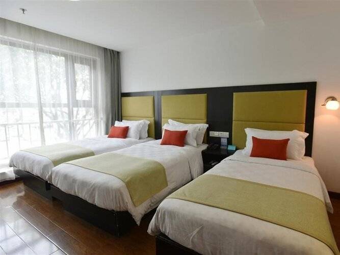 Shanghai Joyful Star Hotel