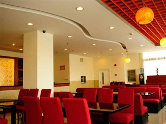 Shanghai Joyful Star Hotel