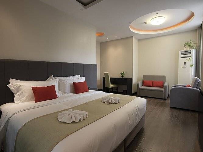 Shanghai Joyful Star Hotel