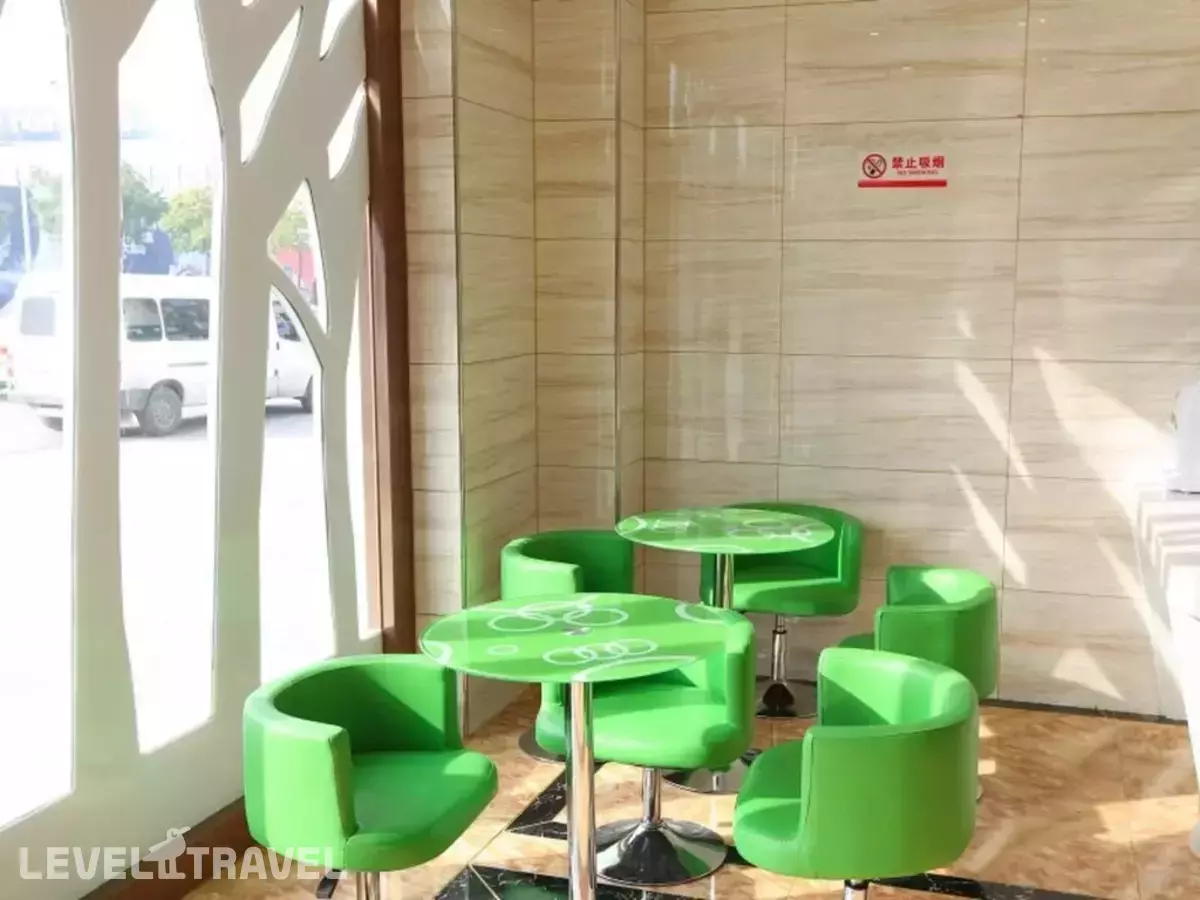 Vatica Shanghai Jinshan District Jinshan Guojishangmaocheng Weihong Road Hotel