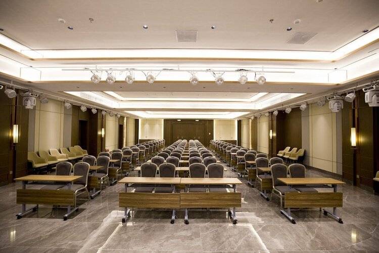 Holiday Inn Express Harbin Exhibition Center