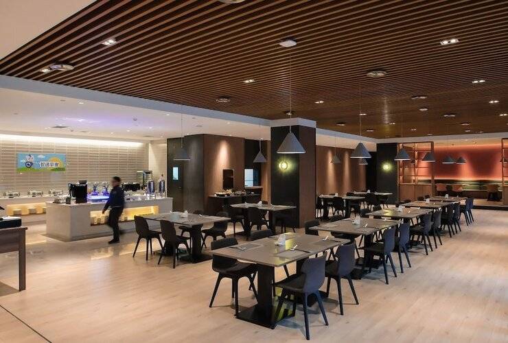 Holiday Inn Express Harbin Qunli