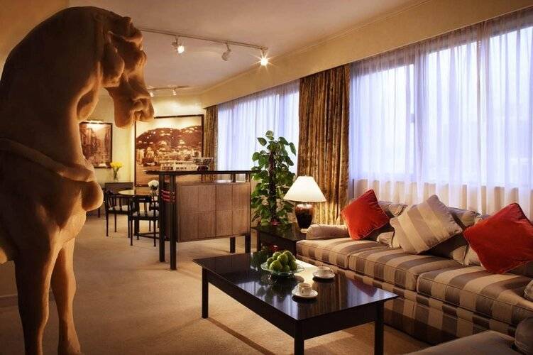 Gateway Marco Polo Hotel