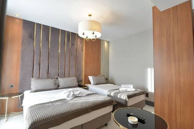 Santra Hotel
