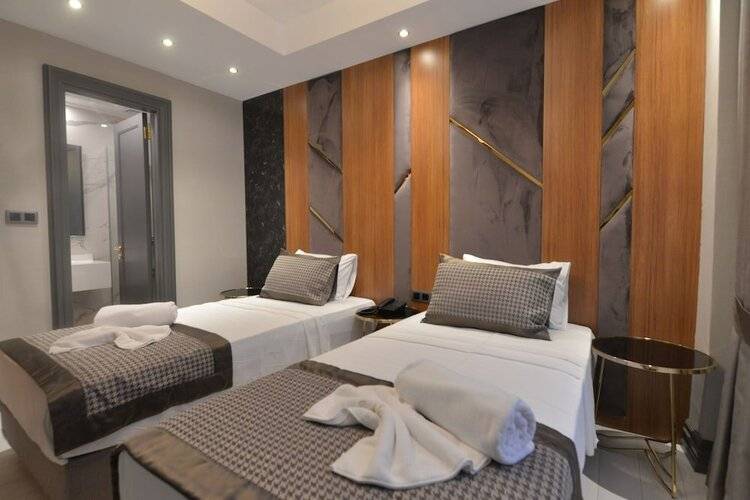 Santra Hotel